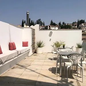 Apartamento Amazing Loft! Rooftop Terrace! Alhambra Views!, Granada